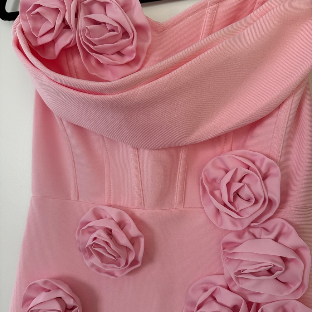 NWT Mew Mews Arushi | Chic Strapless Pink Flower Bandage Dress - Picture 8 of 13